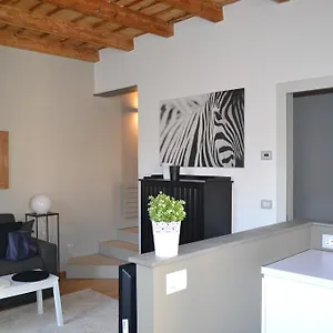 Appartamento Porta 22 Charme E Relax, Bergamo